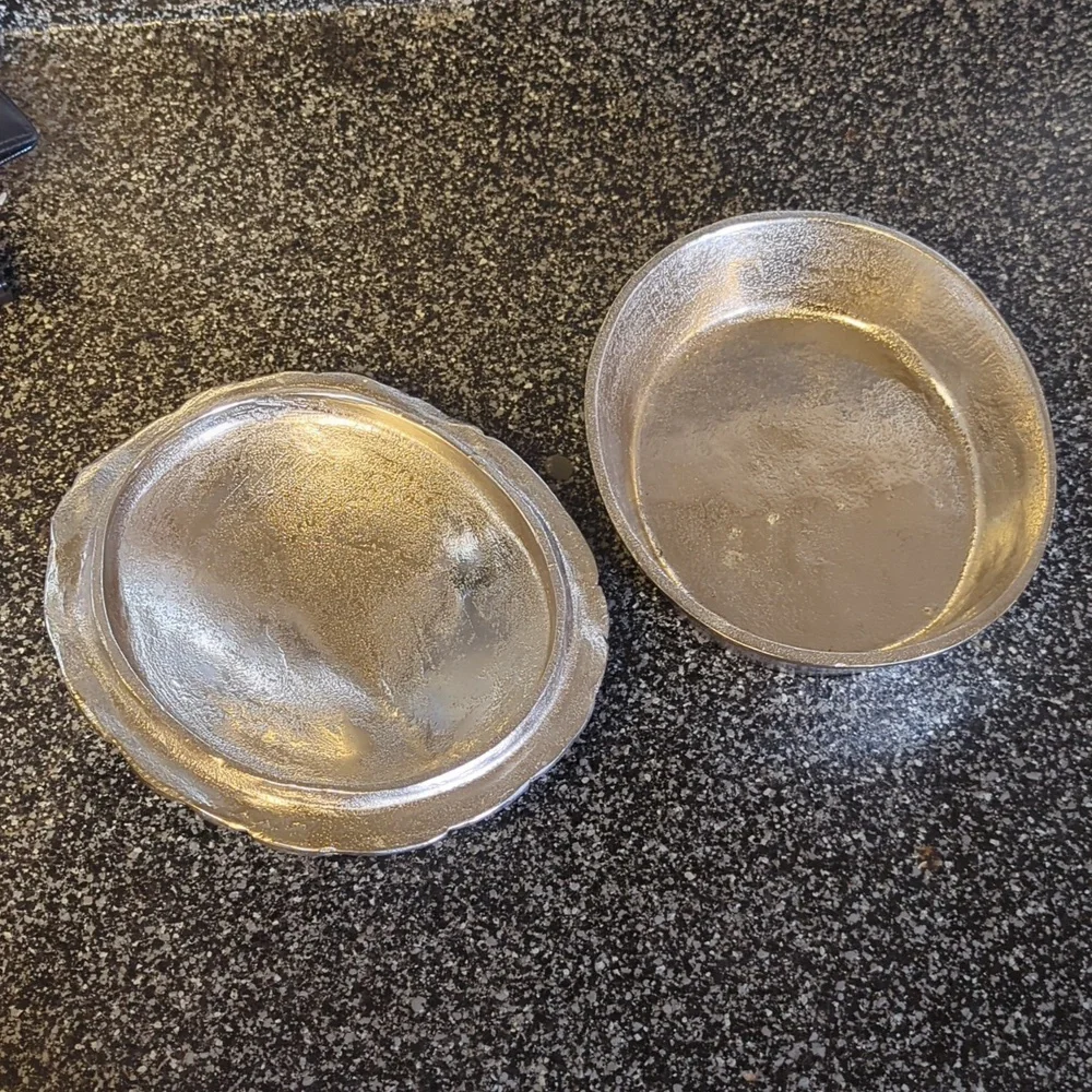 Decorative Turtle Shell Storage - Picture 2 of 4